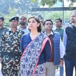 बक्सर जिला अधिकारी का निर्देश रामरेखा घाट पर आने वाले लोगों के लिए पार्किंग स्थल 15 दिनों के अंदर बनाने का निदेश दिया गया।